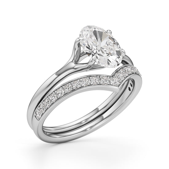 Eternitys Embrace Oval Diamond Set