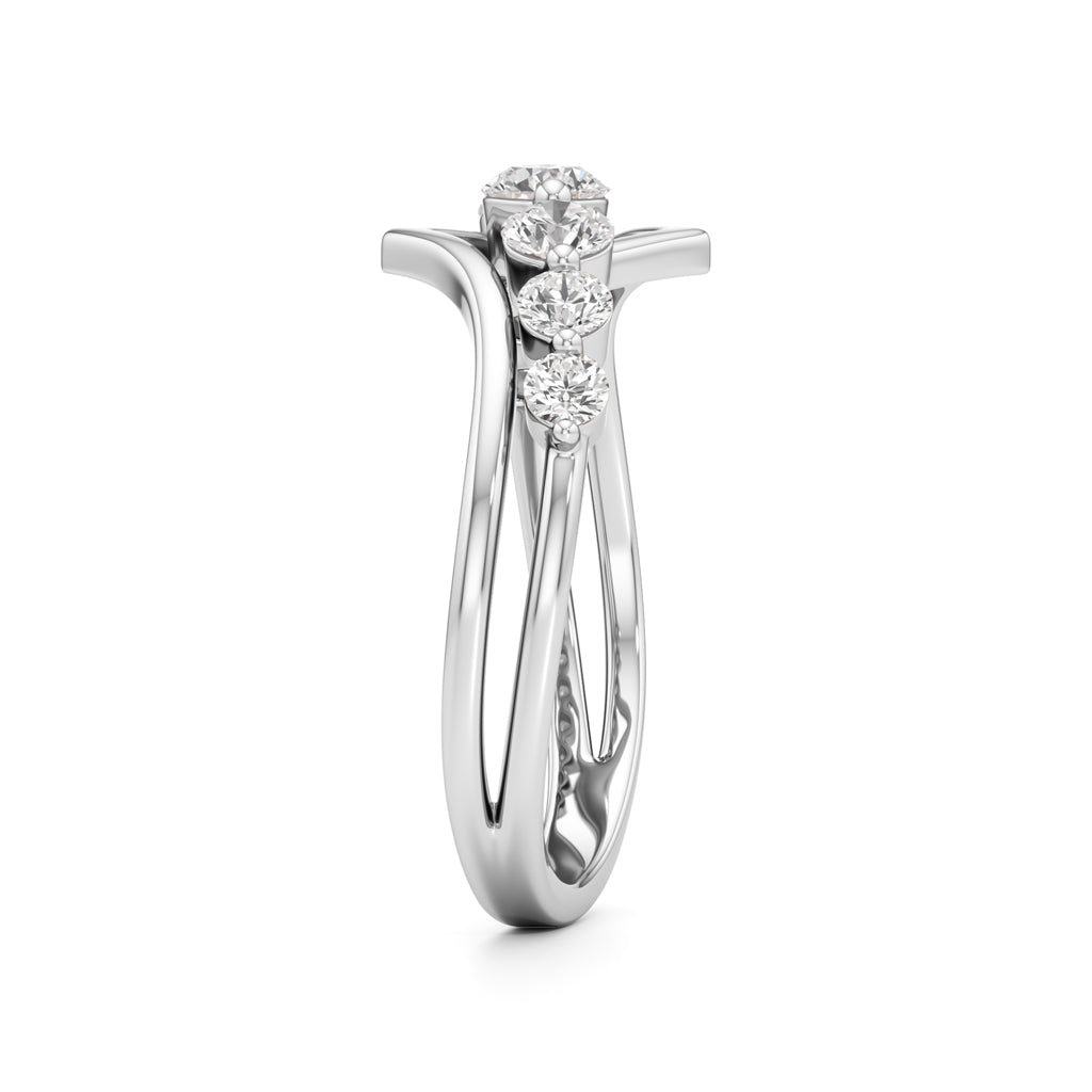 Graduated Diamond VBand Ring