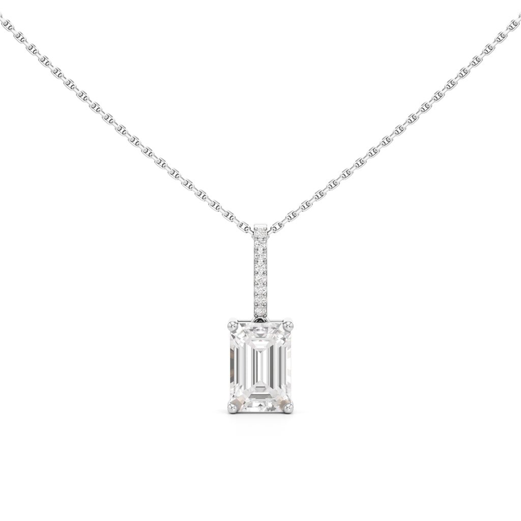 Regalia Emerald Radiance Pendant Necklace